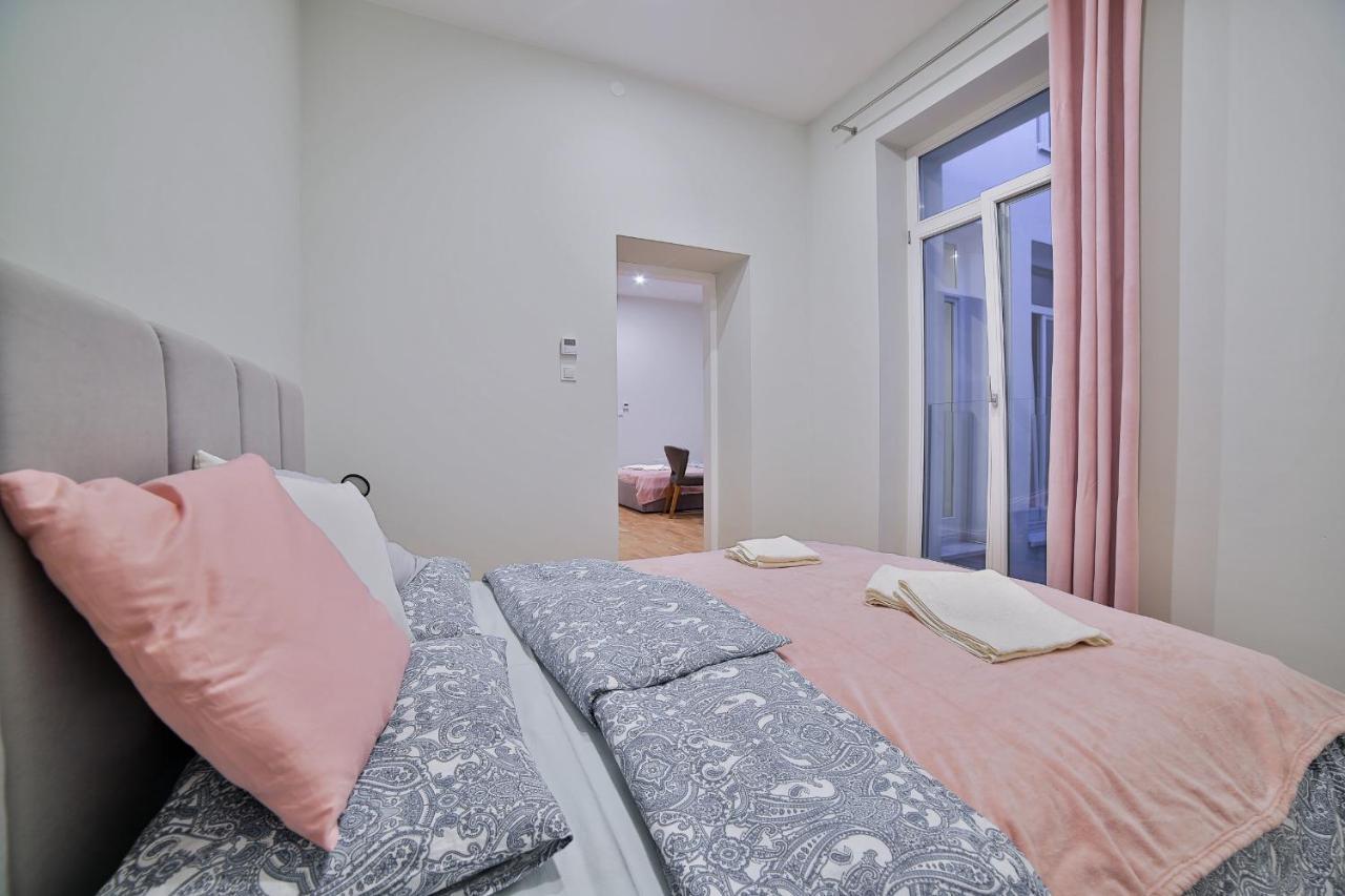 Art Palace Apartments คราคูฟ ภายนอก รูปภาพ